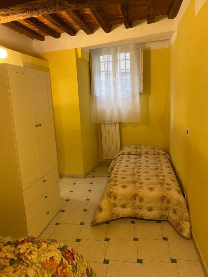 Gaia'S Apartment Pistoia Extérieur photo